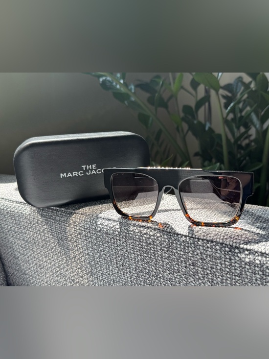 Marc Jacobs Black Havana Square Sunglasses main image 4